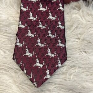 Metropolitan Museum of Art Mythical Unicorn Print 100% Silk Neck Tie Whimsy